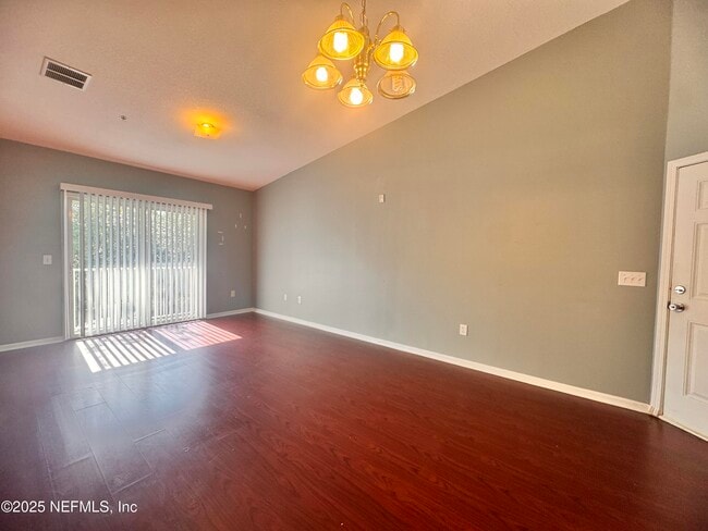 Building Photo - 6984 Ortega Woods Dr