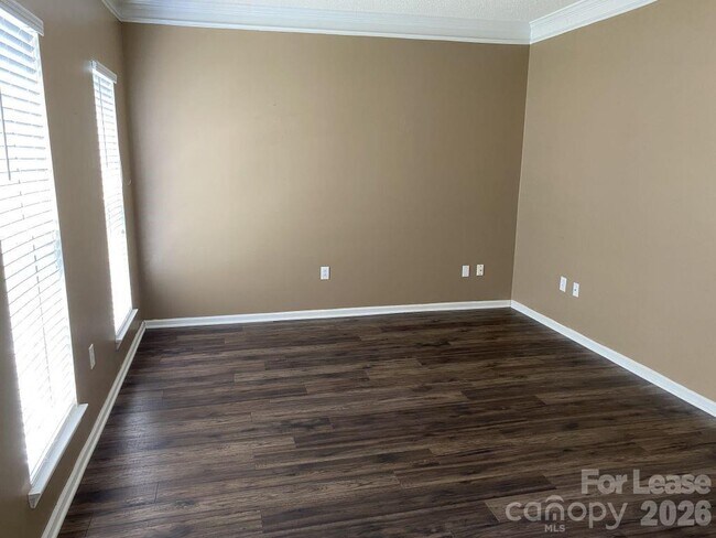 Foto del edificio - 10603 Old Bridge Ln