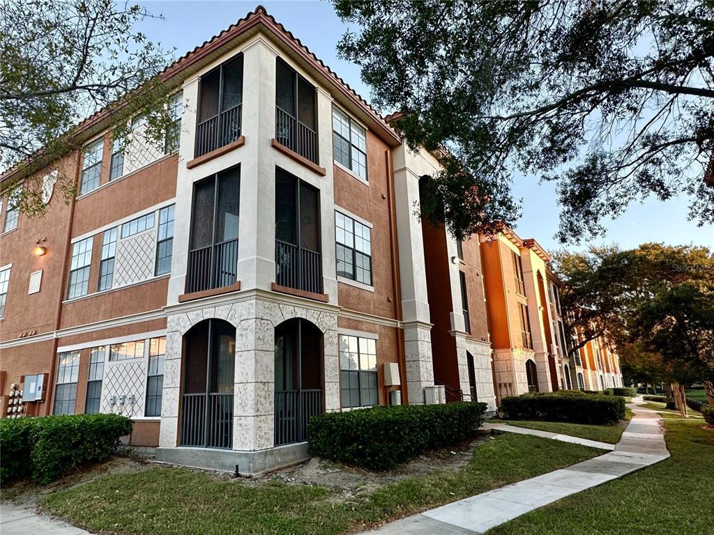 6151 Metrowest Blvd Unit 302, Orlando, FL 32835 Condo for Rent in