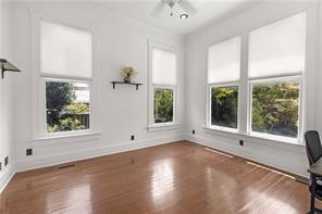 Foto del edificio - 1112 Dauphin St