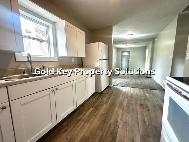 Foto del edificio - COMING SOON!! Updated 2BR / 1BR Single Fam...