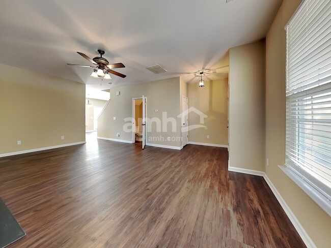 Foto del edificio - 2308 Sage Crossing Rd