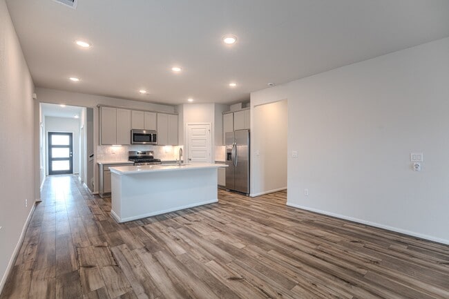 Foto del edificio - 100 Ashe Juniper Wy