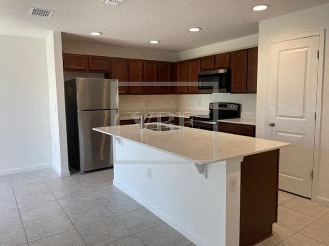 Foto del edificio - 1377 Lucerne Loop Rd NE
