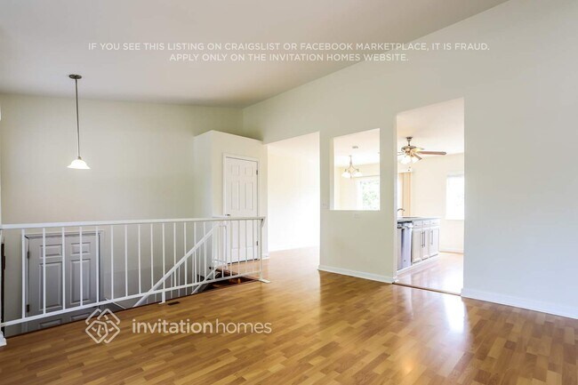 Foto del edificio - 5856 S Nepal Way