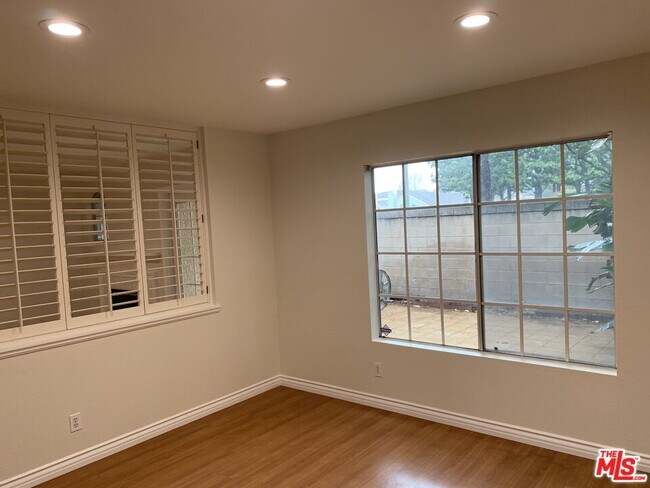 Building Photo - 11209 Terra Vista Pkwy