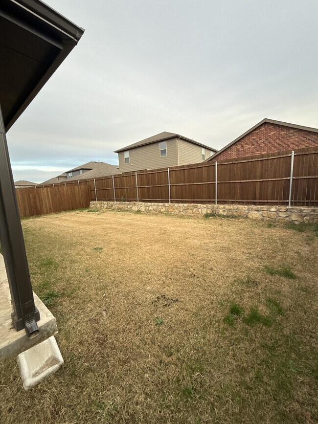 Building Photo - 3331 Watterson Wy