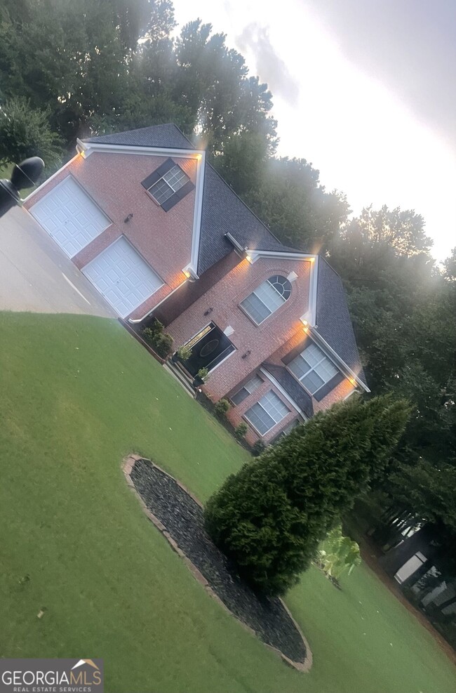 Building Photo - 4030 Villager Way