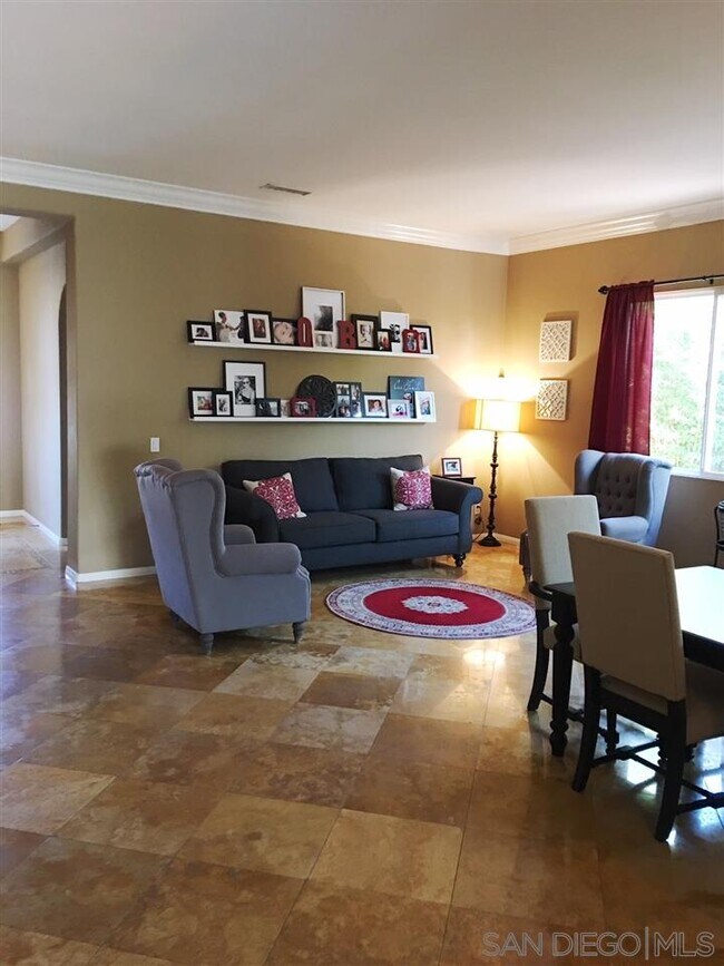 Building Photo - 2730 Valleycreek Cir