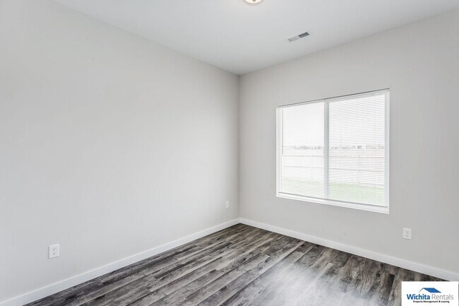 Foto del edificio - ****$500 off first months rent at move in*...