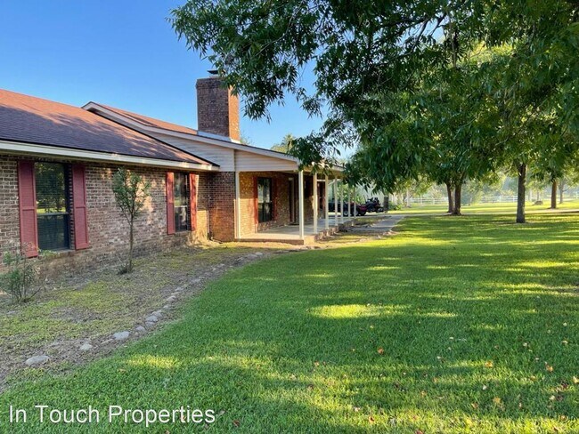 Building Photo - 4 br, 2 bath House - 2932 Sutucka Cir