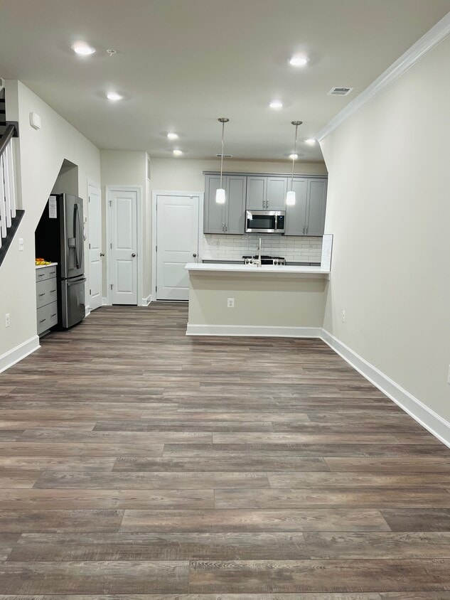 43485 Stonewood Crossing Ter, Ashburn, VA 20148 Townhome Rentals in