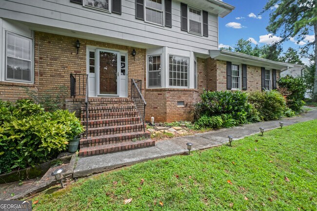 Building Photo - 5291 Manhasset Cove