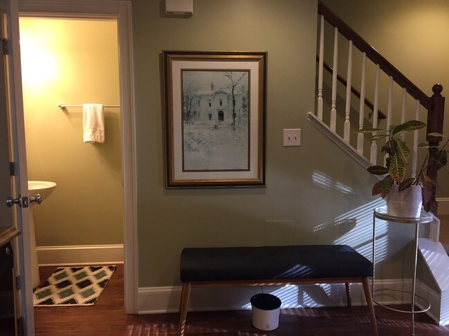 half bath - 5314 Park Rd