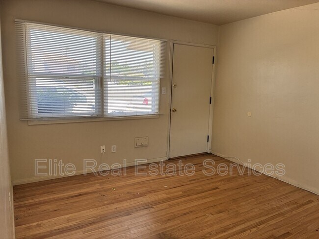 Foto del edificio - 347 5th Ave