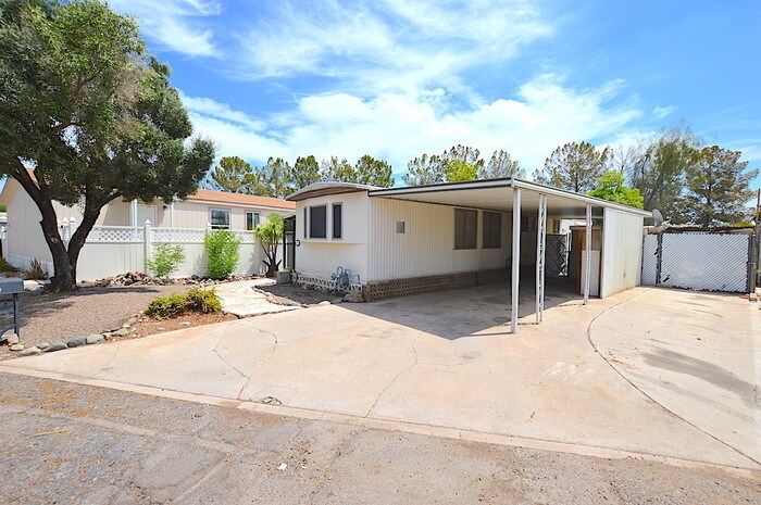 Foto principal - Scottsdale Mobile Estates!