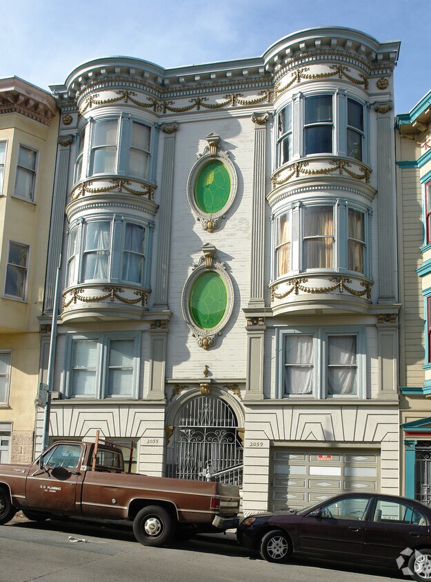 Primary Photo - 2055-2059 Powell St