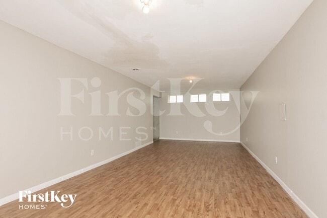 Foto del edificio - 1405 Sportsmans Ct