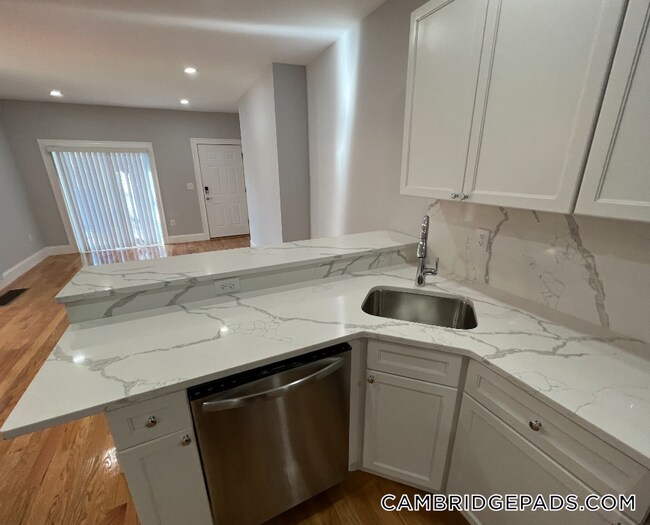 Foto del edificio - 372 Oxford St