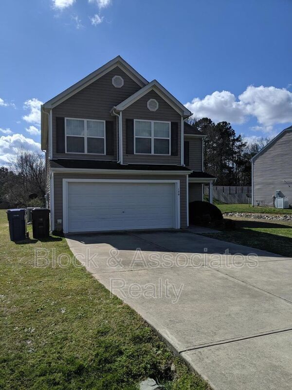 Primary Photo - 120 Willow Ridge Dr