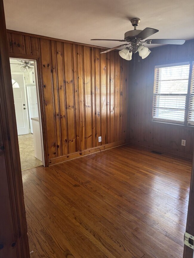 Foto del edificio - House for Rent