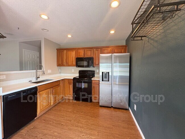 Foto del edificio - 10652 Forester Pl