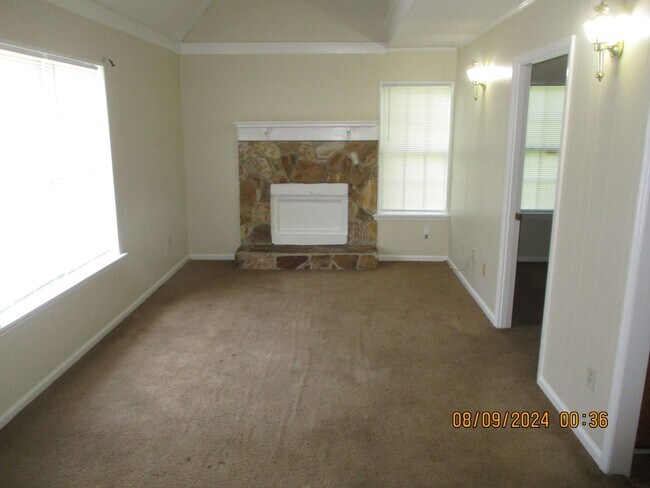 Foto del edificio - 406 Station Crossing Dr