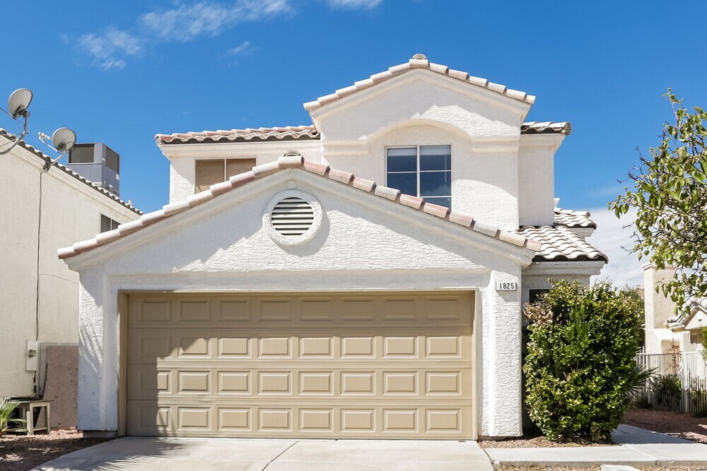 Foto principal - 1825 Klamath Falls Way