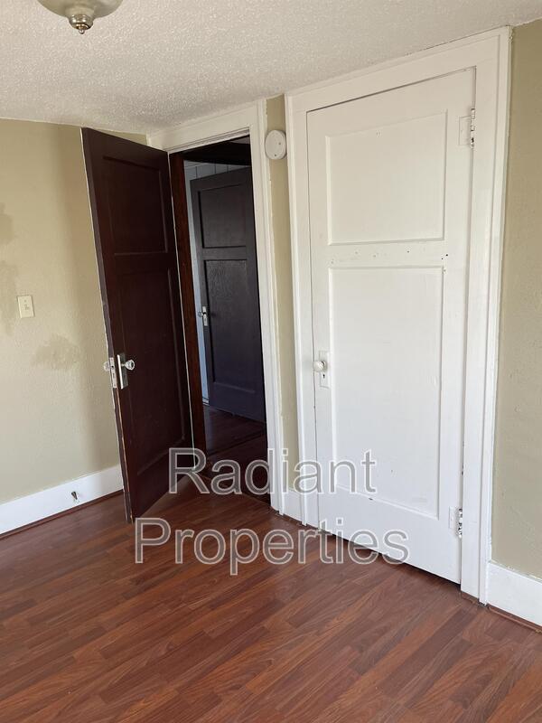 Foto del edificio - 320 5th St