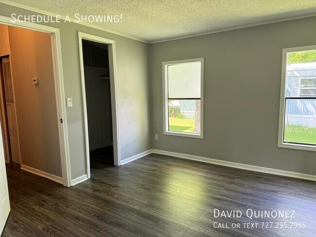 Foto del edificio - 116 Primrose Ln