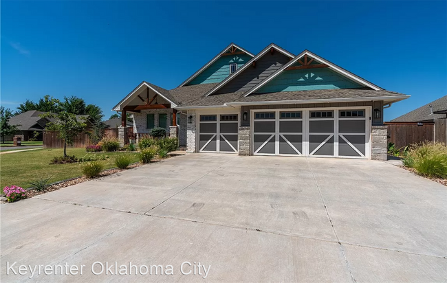 Foto del edificio - 3 br, 2.5 bath House - 4609 McCann Ave