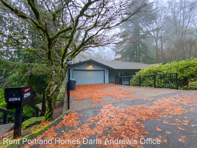 Building Photo - 5 br, 3 bath House - 2294 SW Humphrey Park