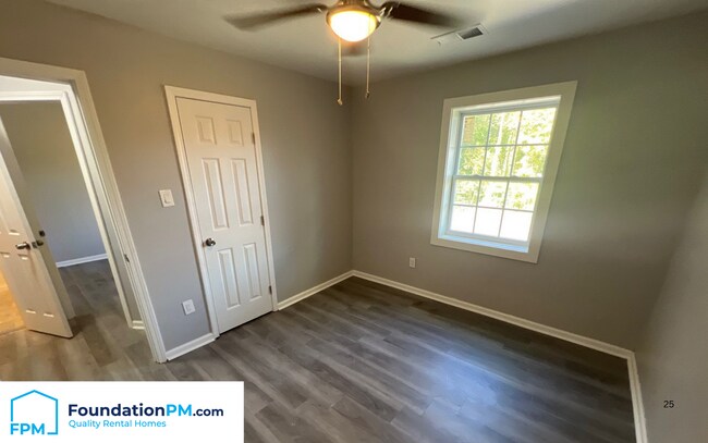 Foto del edificio - 478 E Georgia Ave