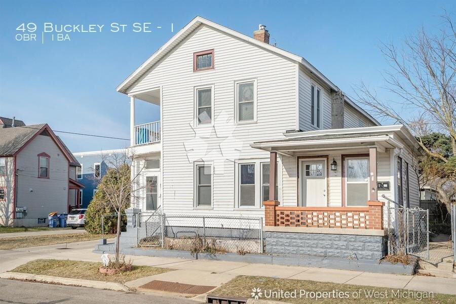 Primary Photo - 49 Buckley St SE