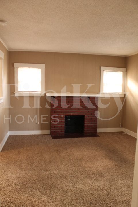 Foto del edificio - 2507 Quincy St