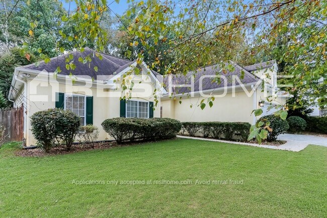 Foto del edificio - 210 Foster Trace Dr