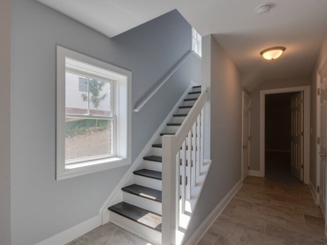 Foto del edificio - Luxury Rental The Townes at Congers Creek