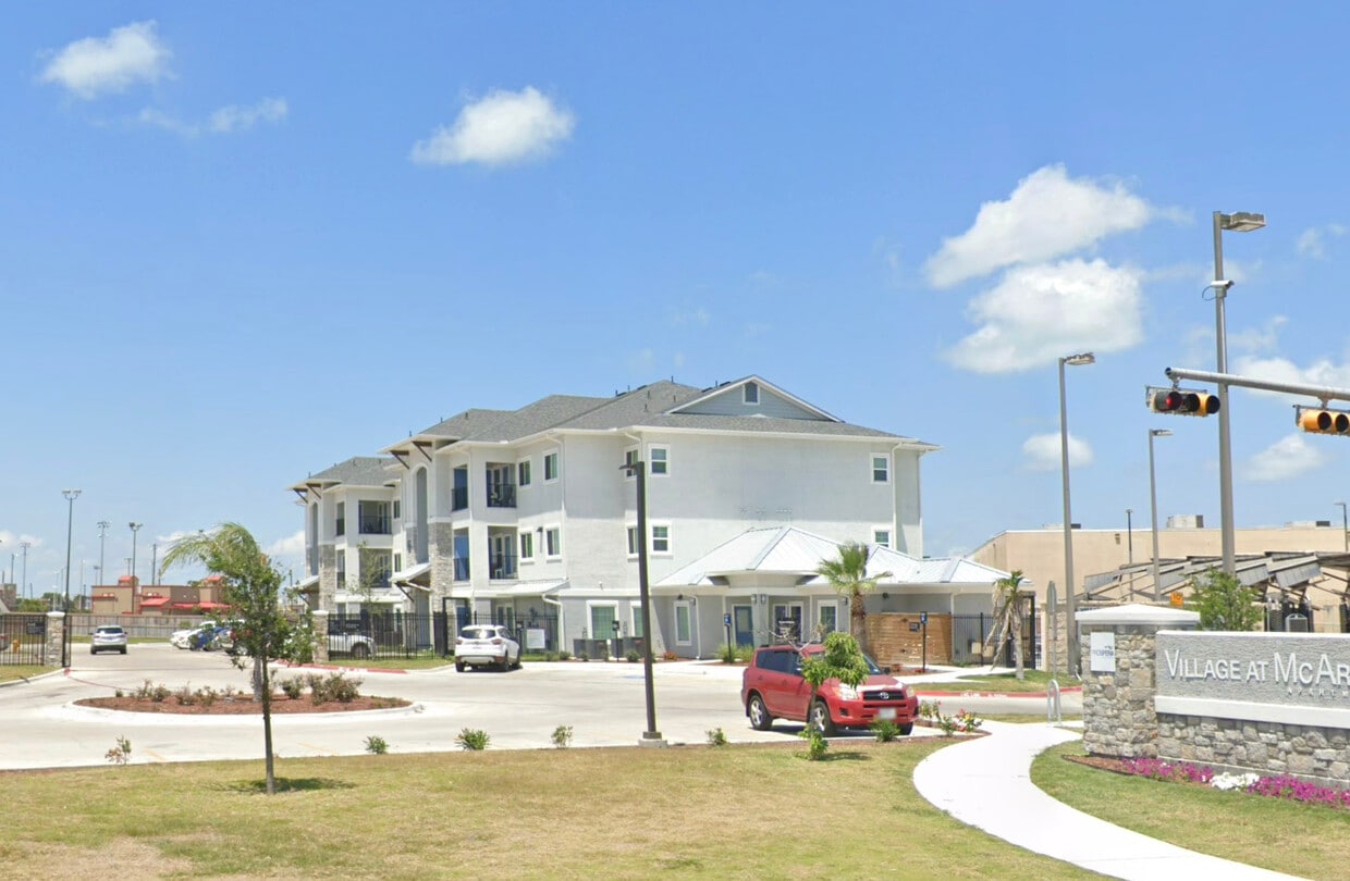 Building Photo - 5302 McArdle Rd