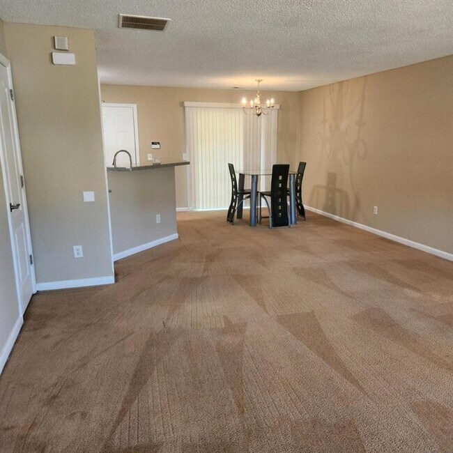 Foto del edificio - 3543 Parc Cir SW