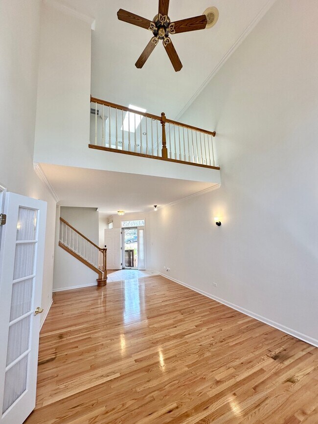 Foto del edificio - 224 Charlotte Pl