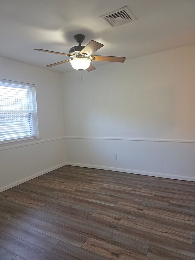 Foto del edificio - CONDO IN PIKE CREEK