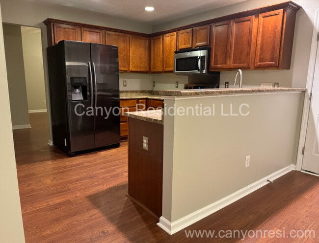 Building Photo - 1441 Aultroy Dr