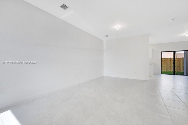 Building Photo - 15955 SW 2nd St