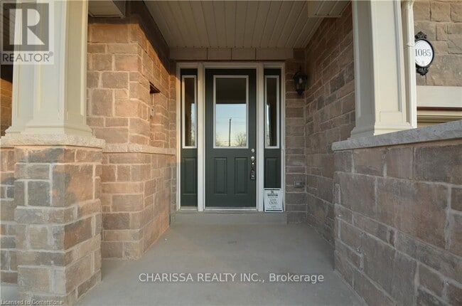 Building Photo - 1085 Garner Rd E