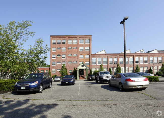 Building Photo - Millport Apartments