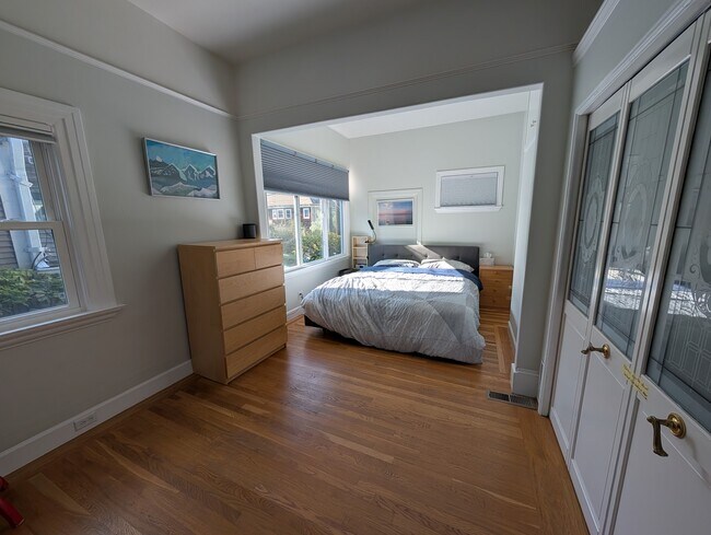 Building Photo - 3049 Wheeler St