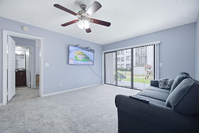 Foto del edificio - 9244 W Atlantic Blvd