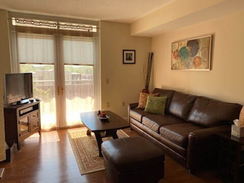 Foto del edificio - 11760 Sunrise Valley Dr