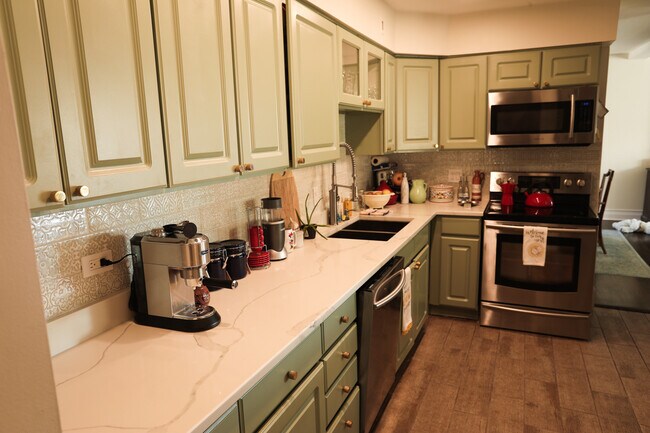 Foto del edificio - 6121 N Sheridan Rd