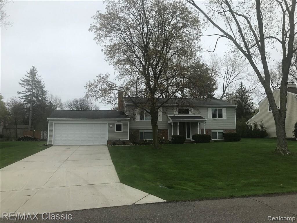 Primary Photo - 3560 Newgate Dr